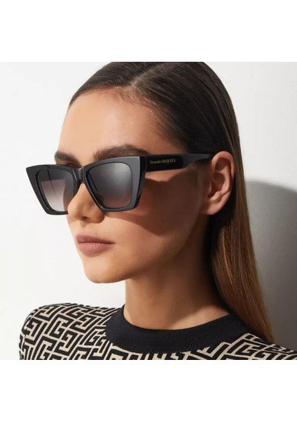 AM0299S 001 Cat Eye Füme Siyah Kadın Güneş Gözlüğü