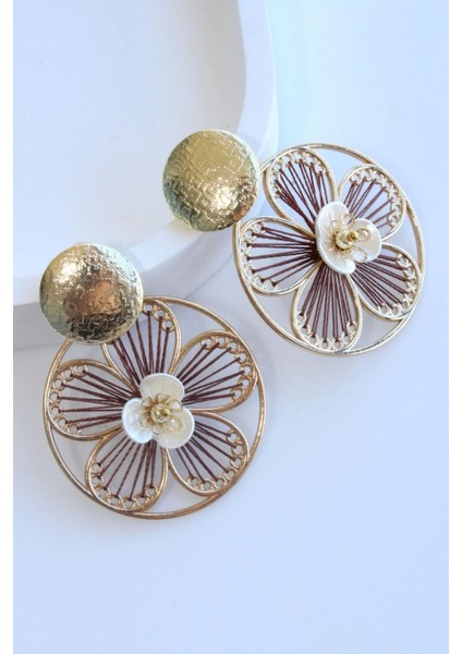 Metal Çerçeveli Çiçek Tasarım Örgü Ipli Kadın Çelik Küpe fiyatları