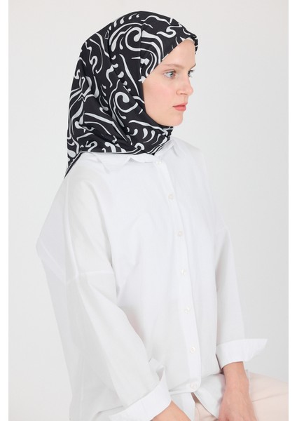 Siyah Desenli Eşarp 5694