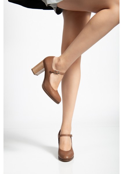 Kadın Bantlı Topuklu Ayakkabı Ceviz fırsatları