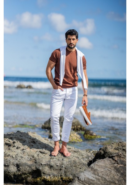 Bisiklet Yaka Kendinden Desenli Triko Tshırt fiyatları