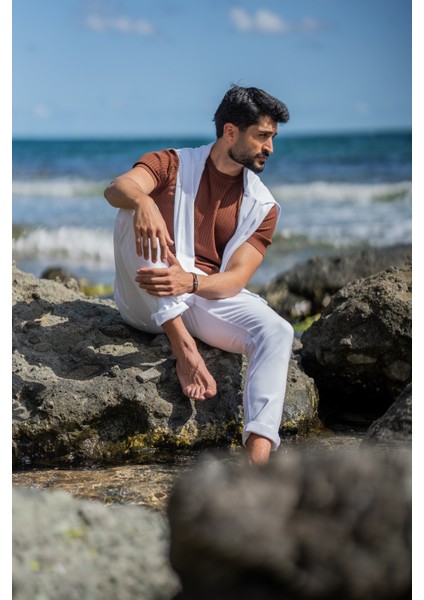 Bisiklet Yaka Kendinden Desenli Triko Tshırt fırsatları