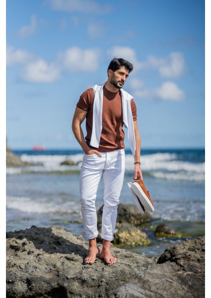 Bisiklet Yaka Kendinden Desenli Triko Tshırt indirimleri