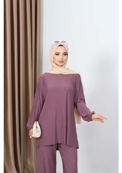 Kıraşlı Pantolonlu Ikili Takım fırsatları