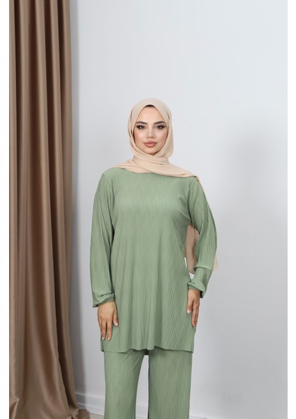 Kıraşlı Pantolonlu Ikili Takım modelleri