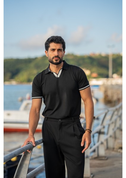 Apaç Yaka Kendinden Desenli Triko Tshırt fırsatları