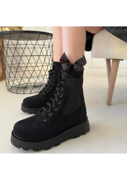 Niori Siyah Süet Bağcıklı Bot fırsatları