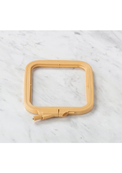 Plastik Kare Vidalı Kasnak