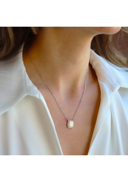 Baget Opal Taşlı Gümüş Kolye