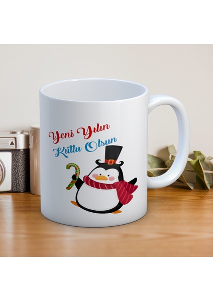 Yeni Yılın Kutlu Olsun Yazılı Yılbaşına Özel Hediyelik Kupa Bardak