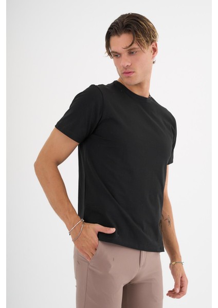 Erkek Siyah %100 Pamuklu Standart Kalıp Likralı Basic T-Shirt modelleri