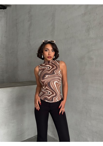 Kadın Desenli Dikyaka Kolsuz Bluz 3 Lü Paket