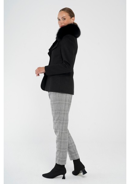 Çıkabilir Kürklü Çift Yaka Detaylı Kısa Kaşmir Kaban Siyah 3815-TK modelleri