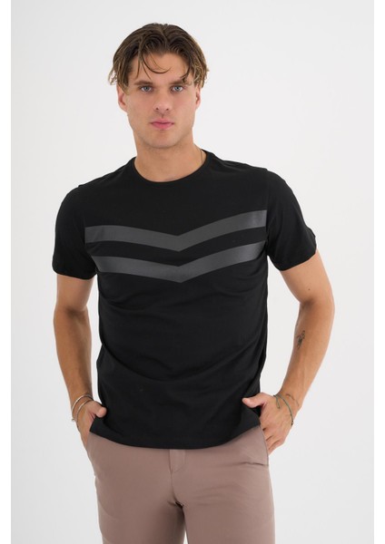 Erkek Siyah Baskılı %100 Pamuklu Standart Kalıp T-Shirt
