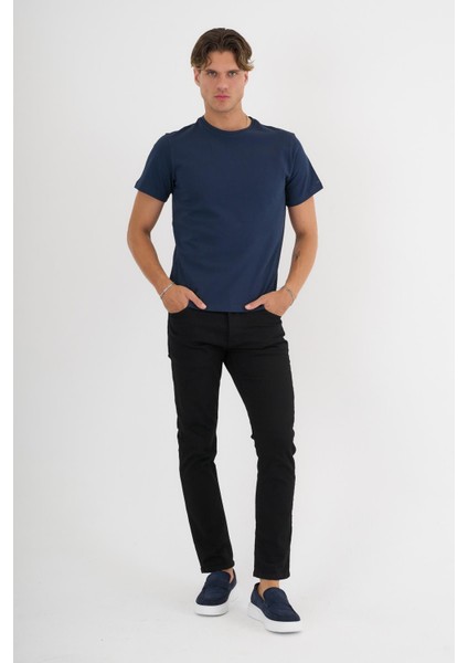 Erkek Lacivert %100 Pamuklu Standart Kalıp T-Shirt fiyatları