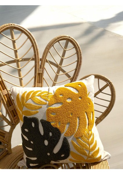 Yaprak Model Punch Işlemeli Kırlent Kılıfı fiyatları