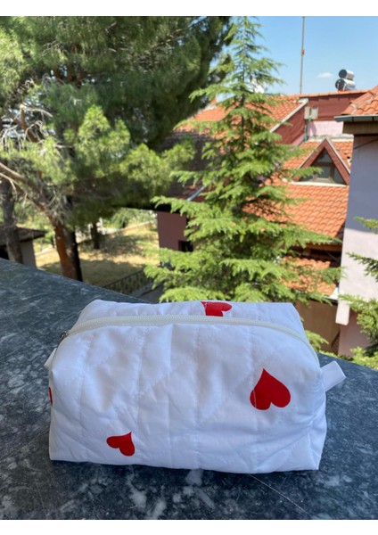 Kalp Model Çok Amaçlı Makyaj Çantası modelleri