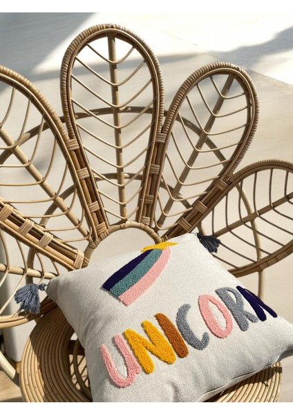 Unicorn Model Punch Işlemeli Kırlent Kılıfı fiyatları