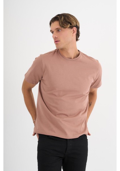 Erkek Kahverengi %100 Pamuklu Standart Kalıp T-Shirt indirimleri