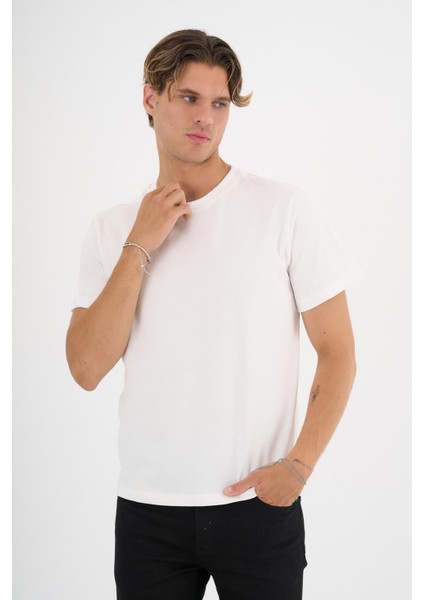 Erkek Ekru %100 Pamuklu Standart Kalıp T-Shirt fırsatları
