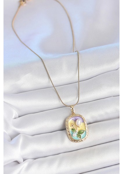 316L Çelik Gold Renk Zincir Incili Çiçek Işlemeli Portre Model Kadın Kolye fiyatları