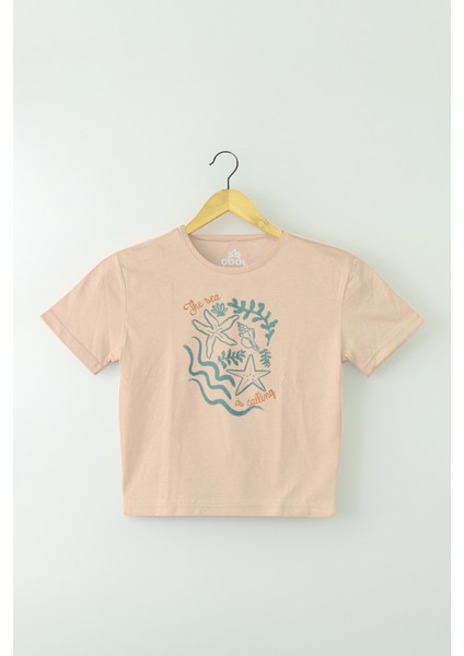 The Sea Is Calling Summer Vibe Deniz Güneş Kum Yaz Kadın Tişört Kısa Kollu T-Shirt Bej Crop Top fiyatları