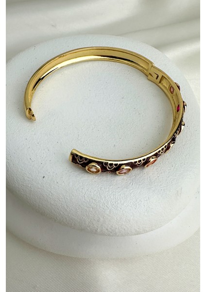 Altın Rengi Mineli Yuvarlak Renkli Taşlı Tasarım Kelepçe Bileklik (Çapı:6cm) fiyatları