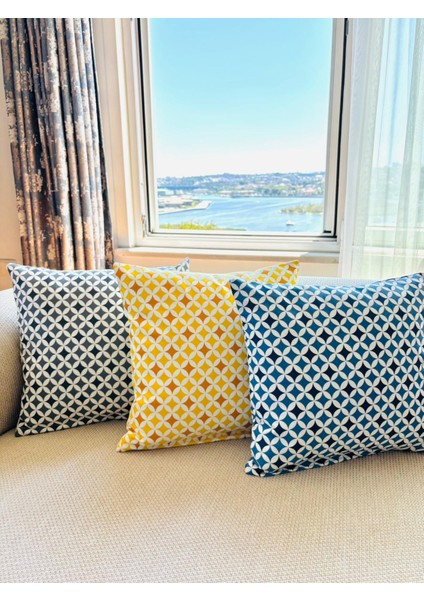 Sarı Kristal Kırlent Kılıfı fiyatları