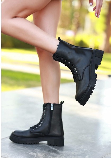 Bria Siyah Cilt Bağcıklı Bot fırsatları