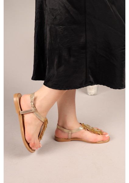 Floppy Sarkıt Boncuklu Parmak Arası Sandalet Gold modelleri