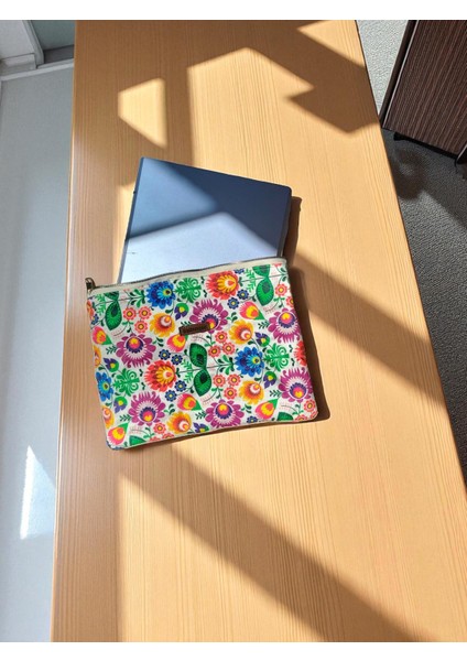 Ipad, Notebook Taşıma Çantası 35X28 13-14 Inç Ile Uyumlu Eldetaşımayauygun indirimleri