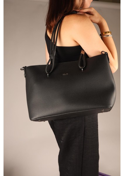 Yavrulu Kol Çantası Siyah