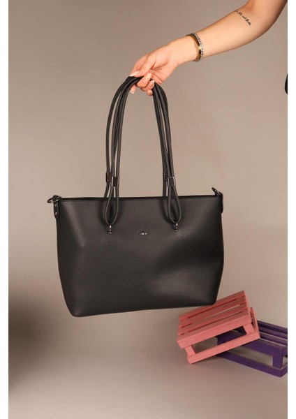 Yavrulu Kol Çantası Siyah fiyatları