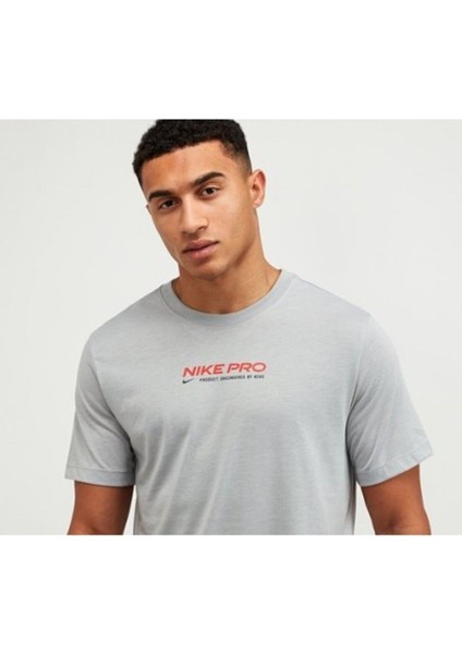 Pro Dri-Fit Training Erkek Gri T-Shirt DM5677-077