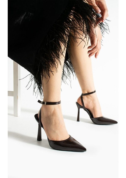 Kadın Ince Topuklu Bilekten Bağlamalı Stiletto modelleri