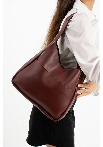 Kadın Geniş Hacimli Omuz Çantası fırsatları