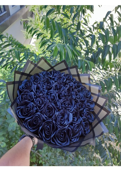 30 Lu LED Işıklı Solmayan Gül Buketi Siyah Gül Dışı Siyah