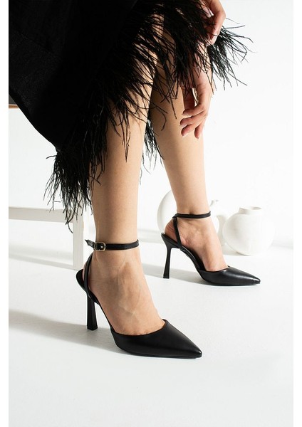 Kadın Ince Topuklu Bilekten Bağlamalı Stiletto fiyatları