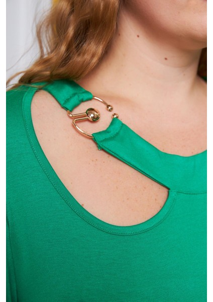 Yaka Halka Detaylı Büyük Beden Tişört Yeşil modelleri