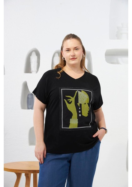 File Detaylı Büyük Beden Tişört Siyah