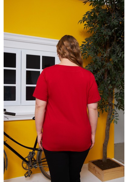 Yaka Halka Detaylı Büyük Beden Tişört Kırmızı fırsatları