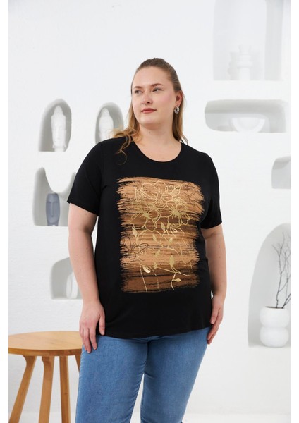 Çiçek Deseni Baskılı Büyük Beden Tişört Siyah