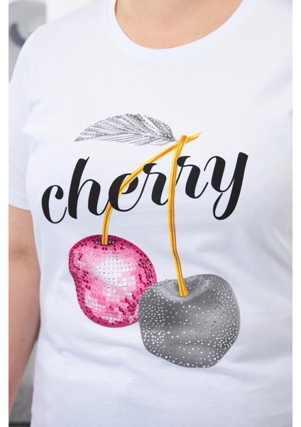 Taş Işlemeli Kiraz Desenli Büyük Beden Tişört Beyaz fiyatları
