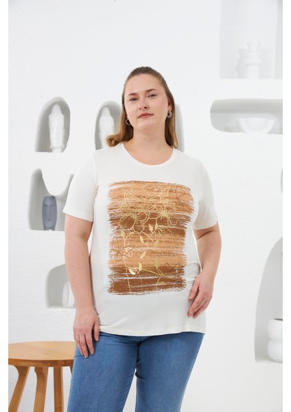 Çiçek Deseni Baskılı Büyük Beden Tişört Ekru