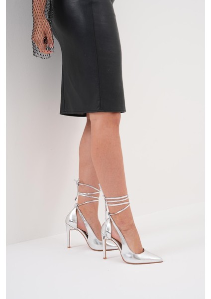 Golden Heel 10,5 cm Gümüş Ipli Bilekten Bağlamalı Stiletto Topuklu Ayakkabı modelleri