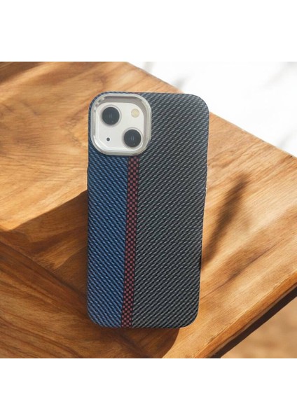 Apple Iphone 15 Uyumlu Lux Carbon Fiber Magsafe Metal Kılıf Ultra Hafif Ince Manyetik Kapak.
