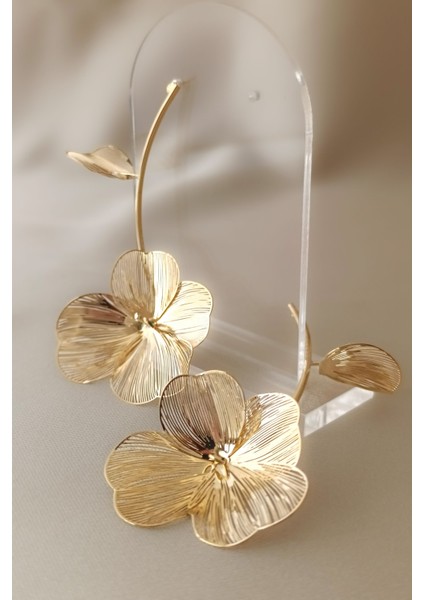 Gold Çiçek Sallantılı Marka Model Vintage Metal Kadın Küpe fırsatları