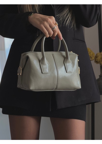 Berry Kadın El ve Omuz Çantası fiyatları