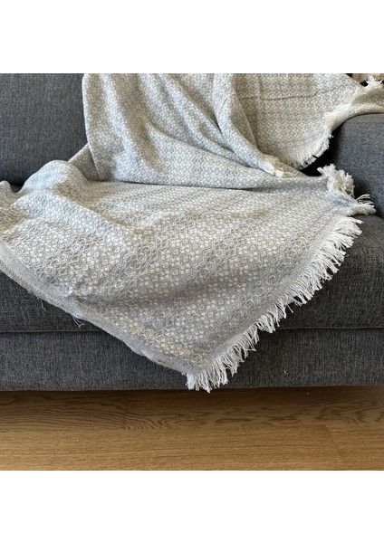 Ilmeki Destina Gri Koltuk Örtüsü / Yatak Örtüsü / Pike – 170X210 cm – %100 Geri Dönüştürülmüş Iplik – Şık ve Doğal Dokuma indirimleri