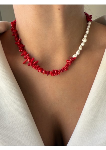 Lusora Accessory Kırmızı Mercan& Beyaz Deniz Kabuğu Doğal Taş Choker Kolye – El Yapımı Zarif Tasarım